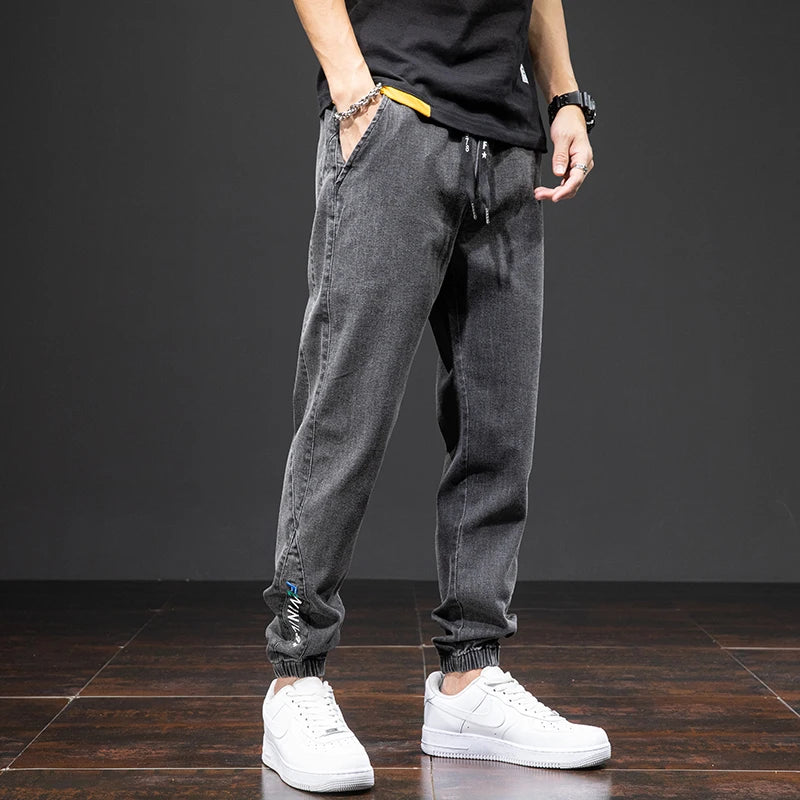 Pantalon de jogging en denim extensible pour homme
