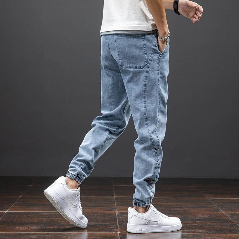Pantalon de jogging en denim extensible pour homme