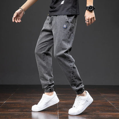 Pantalon de jogging en denim extensible pour homme