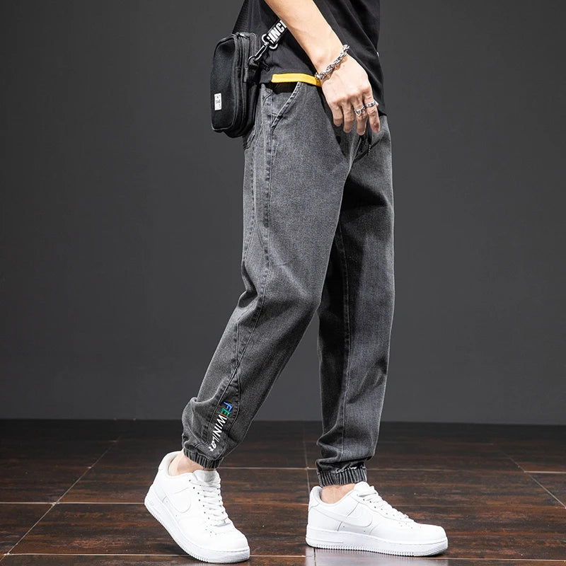 Pantalon de jogging en denim extensible pour homme