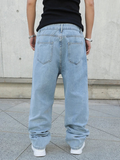 Jeans de corte largo e direito para homem