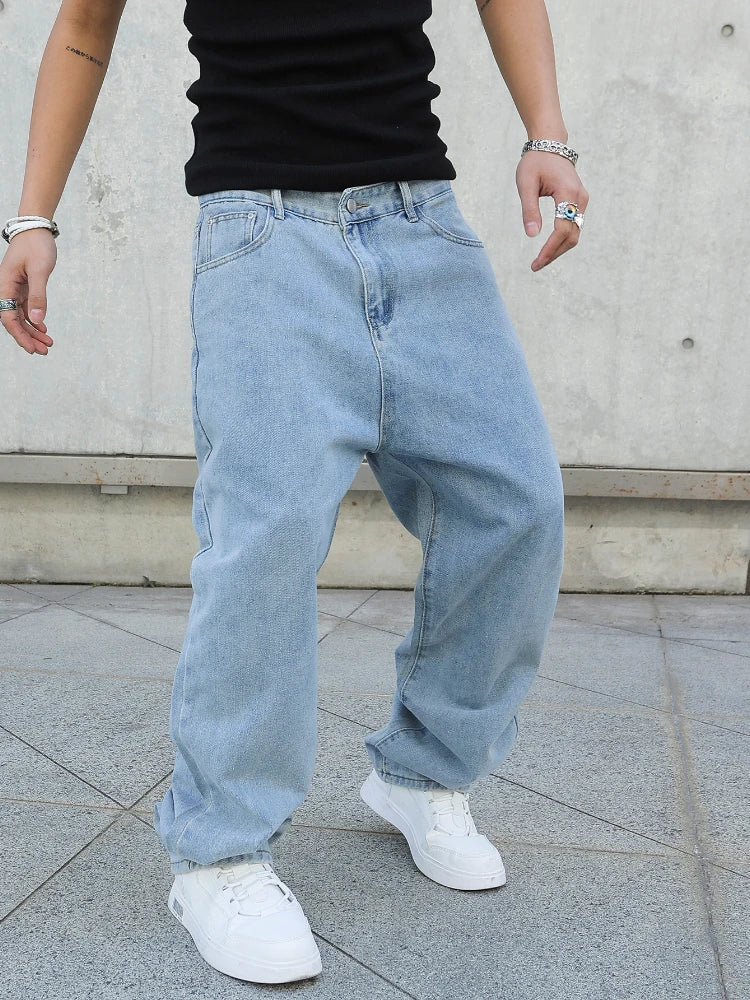 Jeans de corte largo e direito para homem
