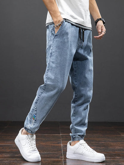Pantalon de jogging en denim extensible pour homme