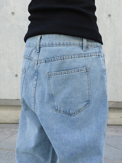 Jeans de corte largo e direito para homem