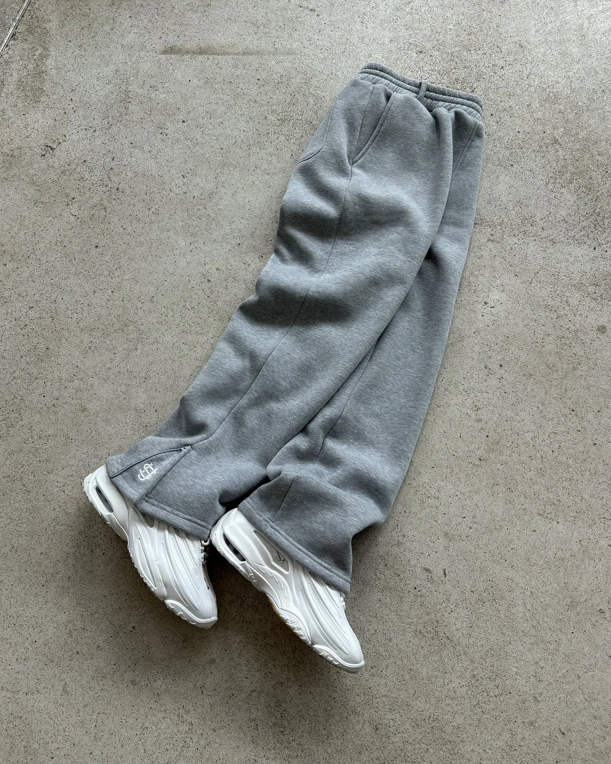 Retro Loose-Fit Pants